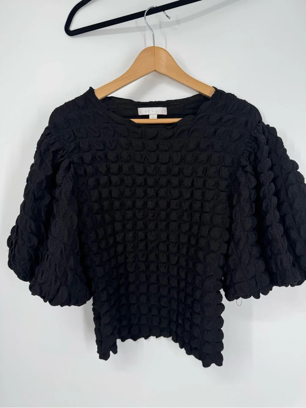 Eri + Ali Textured Puff-Sleeve Top Black Textured Bubble Smocked Fitted Size S